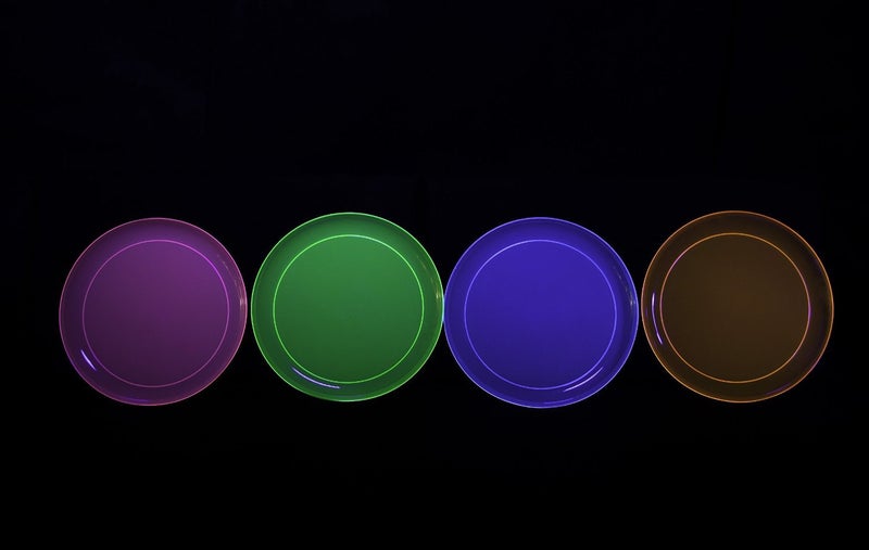 Party Essentials Hard Plastic 7.5-Inch Round Party/Salad Plates, Assorted Neon, 40 Count - Image 2